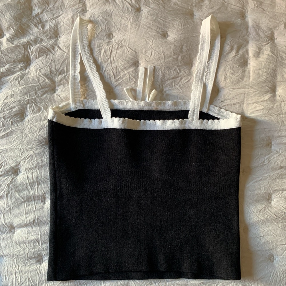 MAJORETTE / REVOLVE -  Alinda Top in Black - Picture 6 of 7